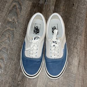 VANS Red White & Blue Canvas Shoe Style 95 - Mens Size 7.0, Womens Size 8.5